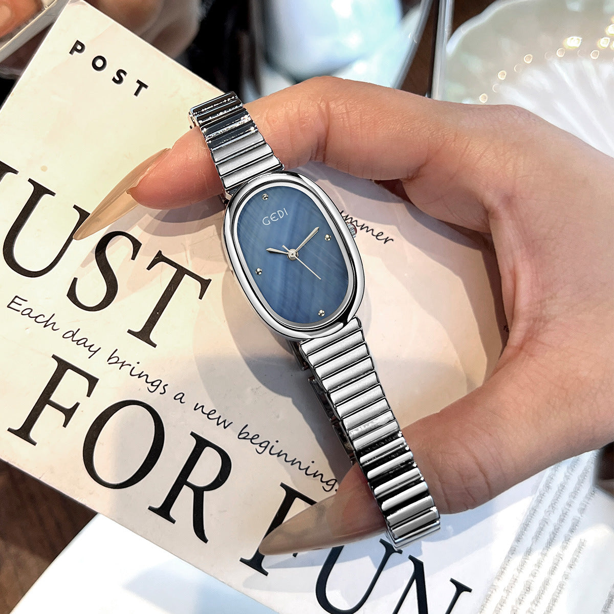 Goldie 52122 Bamboo-Joint Steel Strap Quartz Women’s Watch